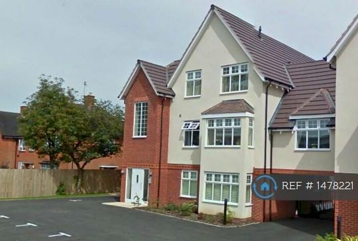 2 Bedroom Flat To Rent In Stratford Road, Solihull, B90