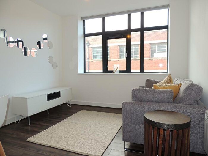1 Bedroom Apartment To Rent In Cotton Lofts, Digbeth, Birmingham, B12