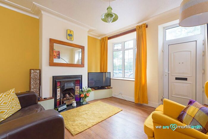 3 Bedroom Terraced House For Sale In Parkside Road, Hillsborough, S6