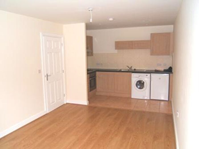 2 Bedroom Flat To Rent In Bedroom Flat | High Street | Available St August, LN5