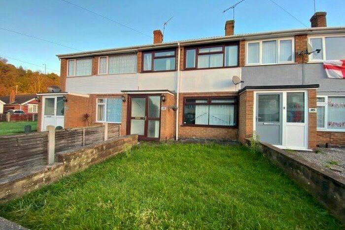 3 Bedroom Terraced House To Rent In Maycroft Gardens, Nottingham, NG3