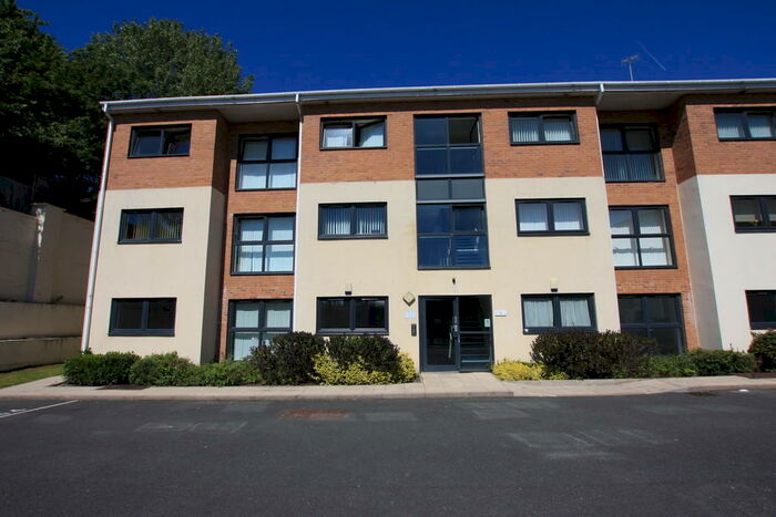 2 Bedroom Apartment To Rent In Lowbridge Court, Garston, Liverpool, L19