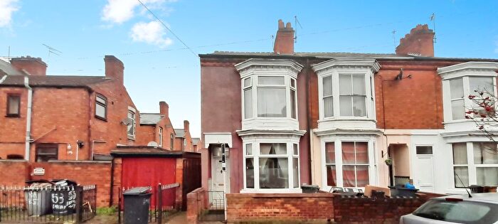 4 Bedroom End Terrace House For Sale In Barclay Street, Leicester, LE3