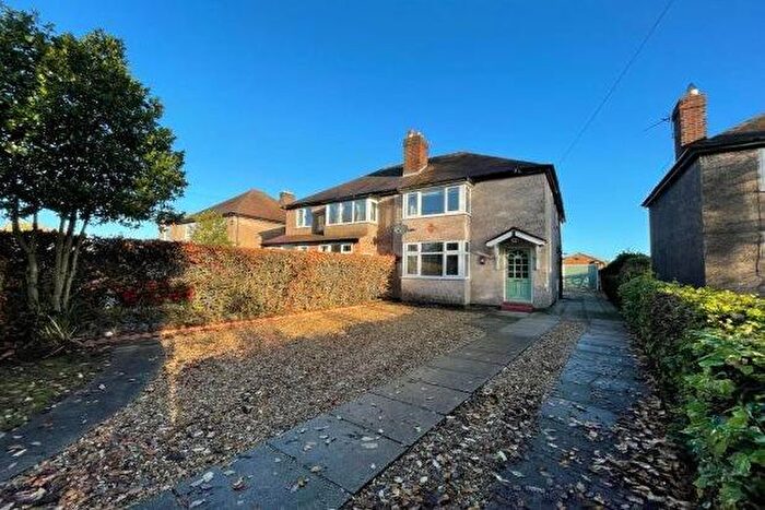 4 Bedroom Semi-Detached House To Rent In Plumley Moor Road, Knutsford, WA16