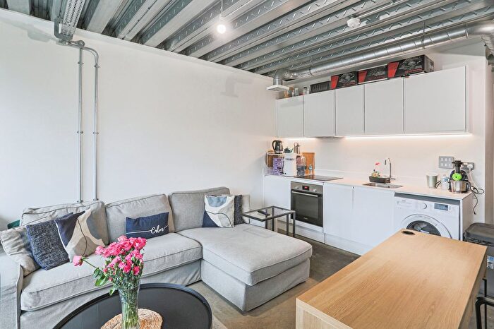 1 Bedroom Flat For Sale In Happy Walk, Leeds, West Yorkshire, LS9