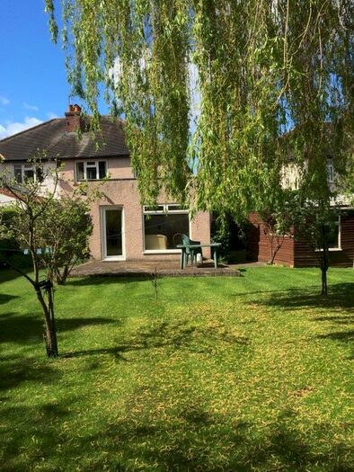 5 Bedroom Semi-Detached House To Rent In Chase End, Epsom, Surrey, KT19