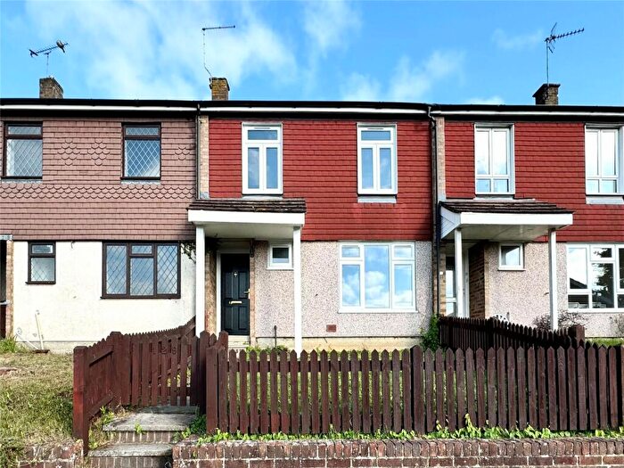 3 Bedroom Terraced House To Rent In The Chantrys, Farnham, Surrey, GU9