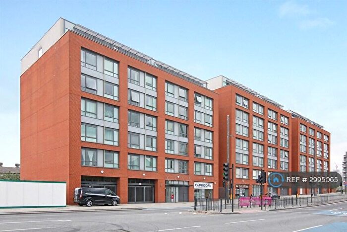 2 Bedroom Flat To Rent In The Lock Building, London, E15
