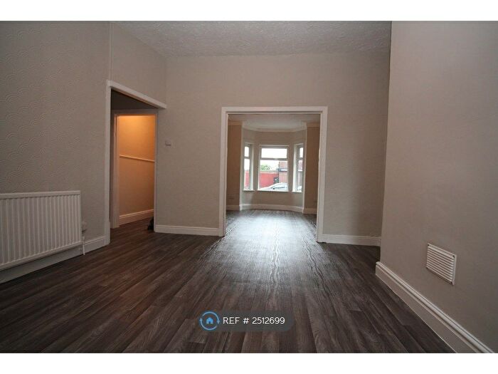 4 Bedroom Terraced House To Rent In Alexandra Road, Manchester, M30