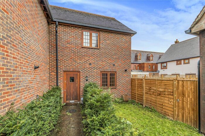 2 Bedroom End Of Terrace House To Rent In Stocks Close, Hildenborough, Tonbridge, Kent, TN11