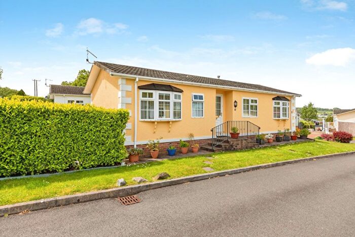 2 Bedroom Property For Sale In Towy View Park, Capel Dewi Road, Llangunnor, Carmarthen, SA32