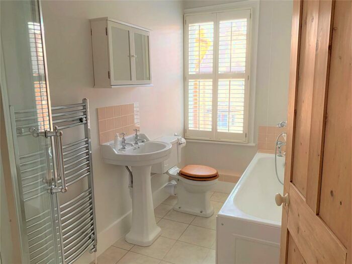 4 Bedroom Terraced House To Rent In Cowper Road, Berkhamsted, Hertfordshire, HP4
