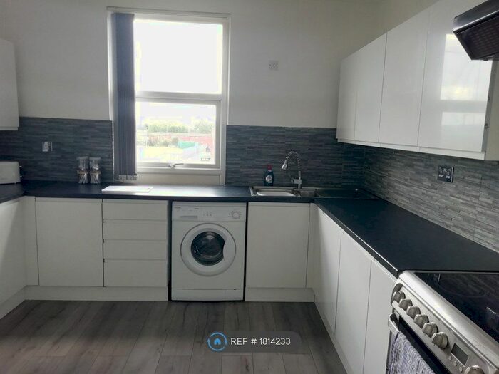 3 Bedroom End Of Terrace House To Rent In Leeds, Leeds, LS9