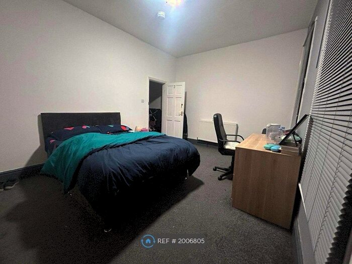 3 Bedroom Terraced House To Rent In Lambert Street, Hull, HU5