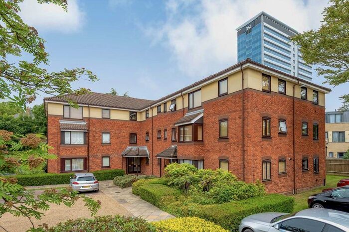 1 Bedroom Flat To Rent In Chaseley Drive, London, W4