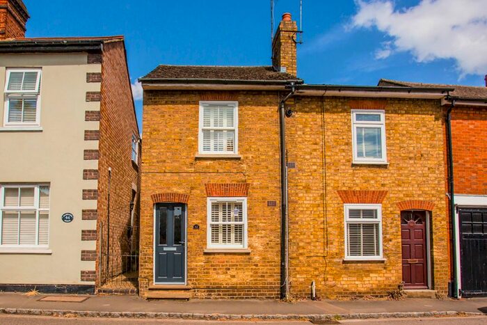 1 Bedroom Terraced House To Rent In High Street, Wing, Leighton Buzzard, LU7