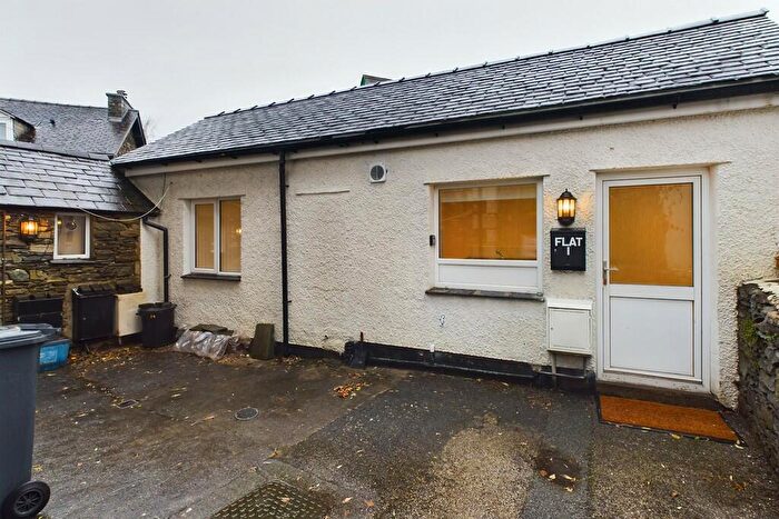 2 Bedroom Flat To Rent In Flat, Thornbarrow Road, Windermere, LA23