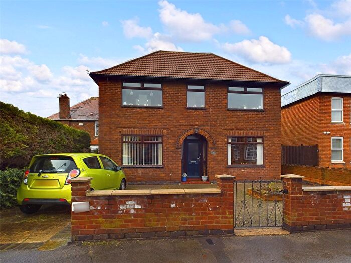 3 Bedroom Detached House For Sale In Bloomfield Road, Gloucester, Gloucestershire, GL1