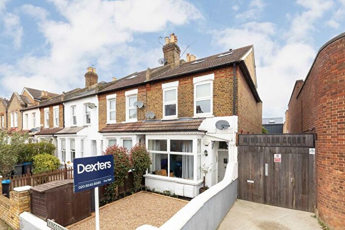 2 Bedroom Flat For Sale In Kingston Road, Wimbledon, SW19