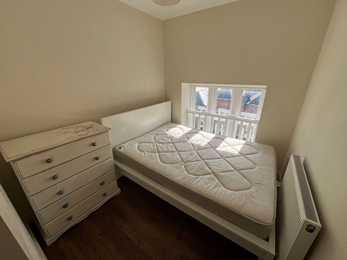 1 Bedroom Flat To Rent In - Old Christchurch Road, Bournemouth, BH1