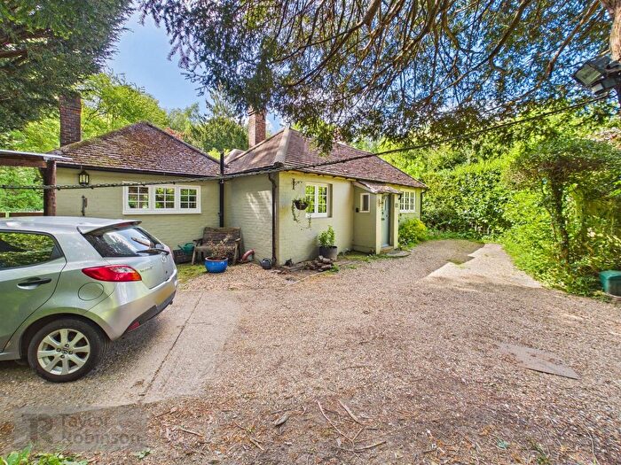 3 Bedroom Detached Bungalow For Sale In Wallage Lane, Rowfant, RH10