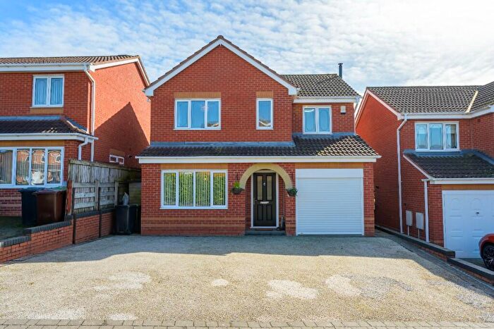 4 Bedroom Detached House For Sale In Haydock Road, Bromsgrove, Worcestershire, B61