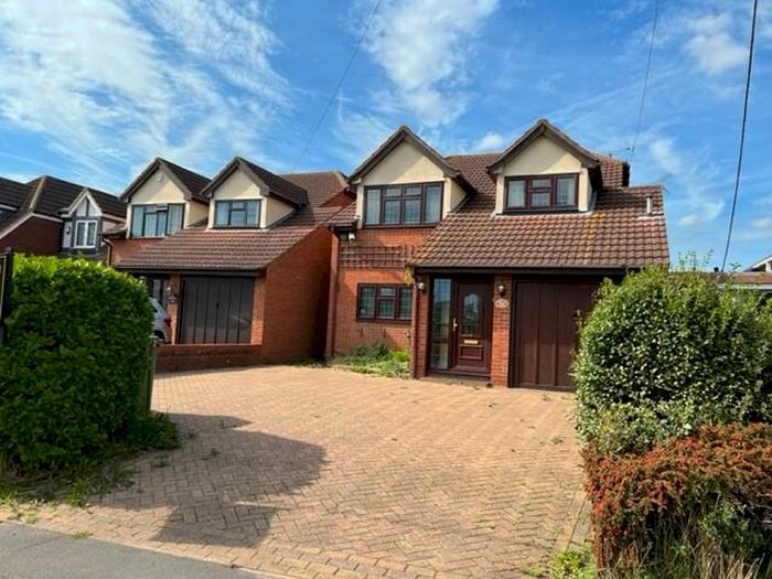 4 Bedroom House To Rent In Great Burstead, Billericay, CM11