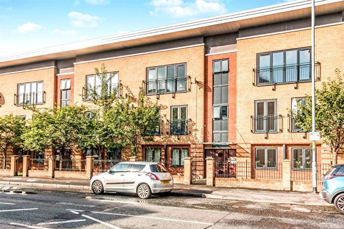 2 Bedroom Flat For Sale In Old Birley Street, Manchester, Greater Manchester, M15