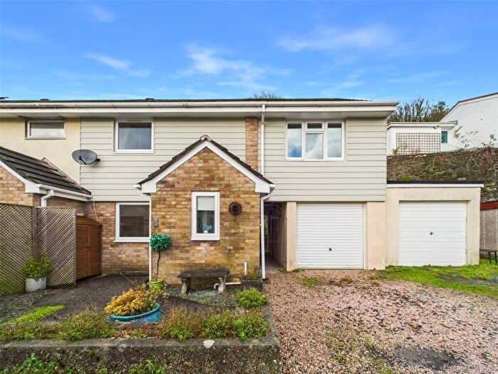 3 Bedroom End Of Terrace House For Sale In Buddle Close, Tavistock, Devon, PL19