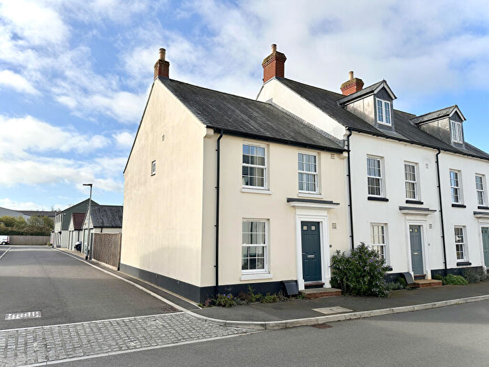3 Bedroom End Of Terrace House For Sale In Coward Road, Mere, BA12