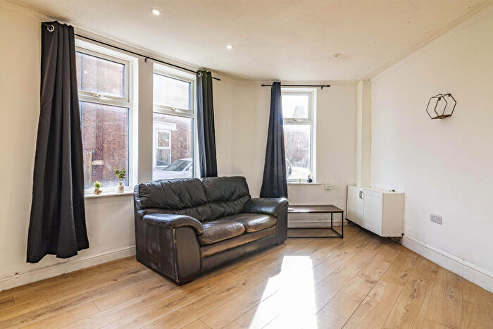 4 Bedroom Terraced House To Rent In Northgate Street, Ilkeston, Derbyshire, DE7
