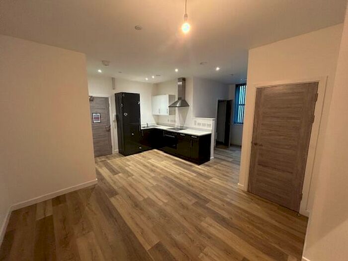 2 Bedroom Apartment To Rent In Broadway, Peterborough, PE1