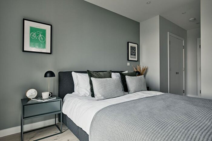 1 Bedroom Apartment To Rent In Brookwell, Wickford Way, London, E17