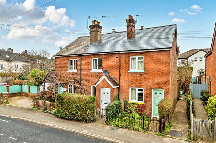 2 Bedroom Terraced House For Sale In Farncombe, Surrey, GU7