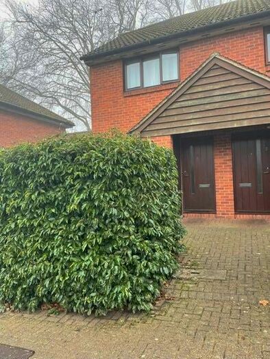 2 Bedroom Terraced House To Rent In Stonefield Park, Maidenhead, SL6