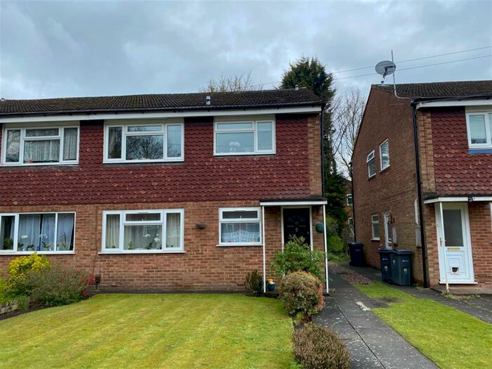 2 Bedroom Flat To Rent In Kingsmere Close, Erdington, Birmingham, B24