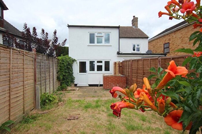 2 Bedroom Semi-Detached House For Sale In High Street, Langford, Biggleswade, SG18