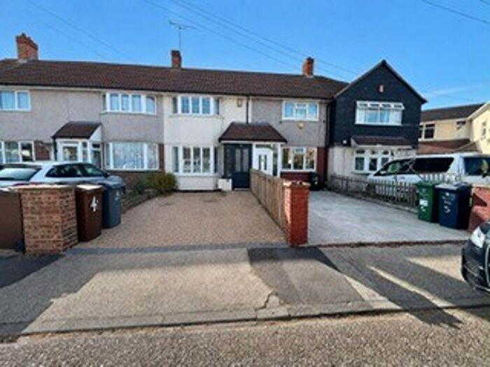2 Bedroom Terraced House To Rent In Edgehill Gardens, Dagenham, RM10