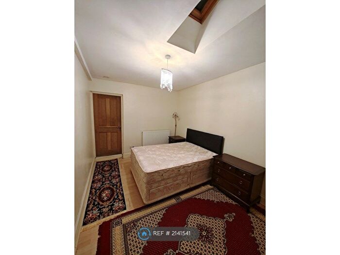 1 Bedroom Semi-Detached House To Rent In Florida Road, Thornton Heath, CR7