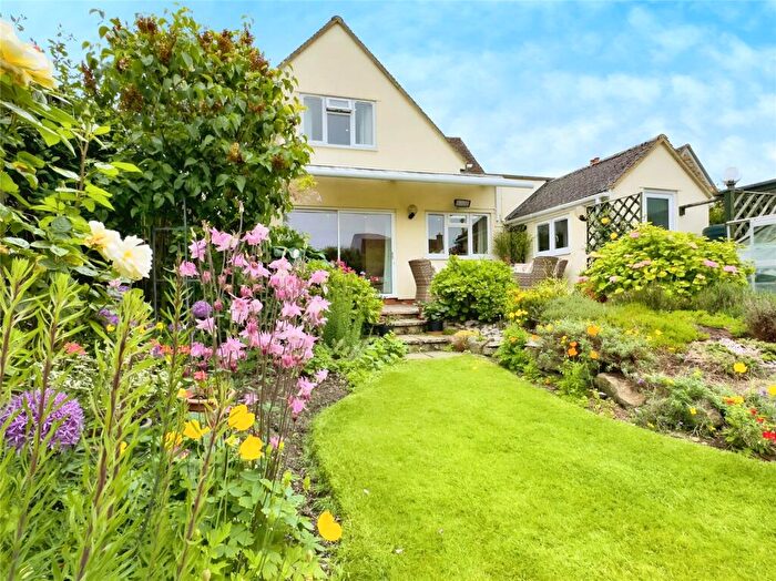 3 Bedroom Detached House For Sale In Lower End, Leafield, Witney, Oxfordshire, OX29