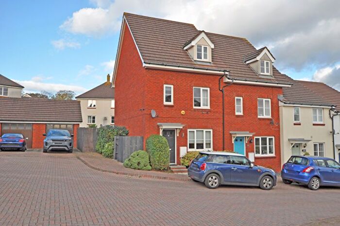 3 Bedroom Terraced House For Sale In Modern Town-House, Ridgeway Place, Newport, NP20