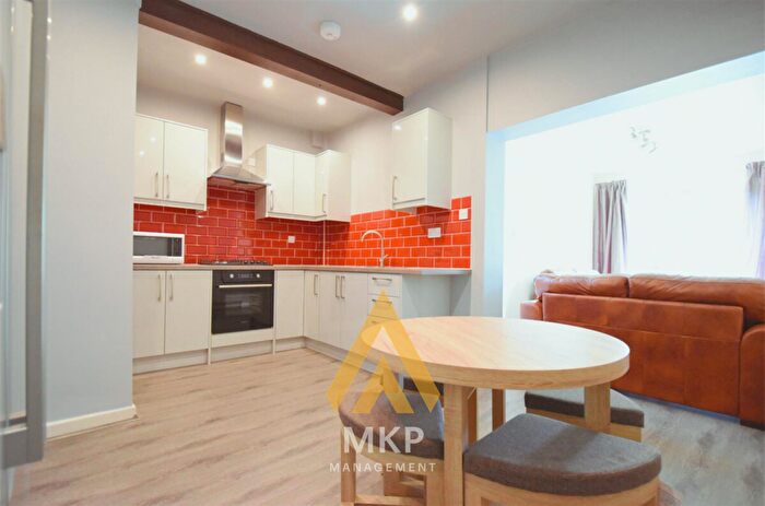 4 Bedroom Terraced House To Rent In Tealby Grove Selly Park, B29