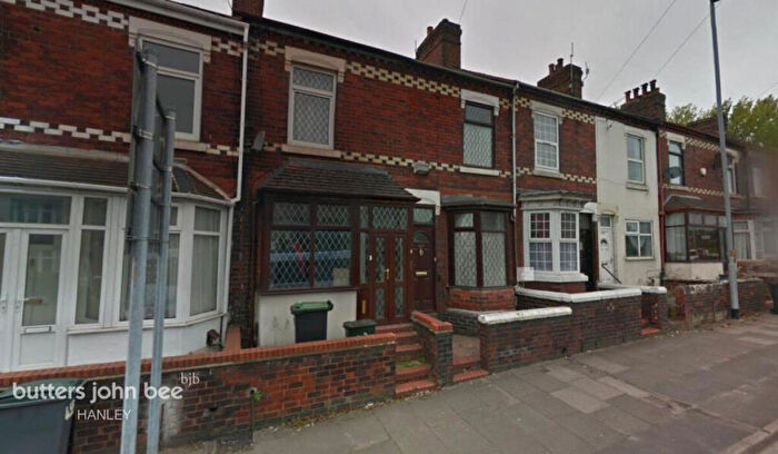2 Bedroom Terraced House To Rent In Victoria Road, Stoke On Trent, ST1