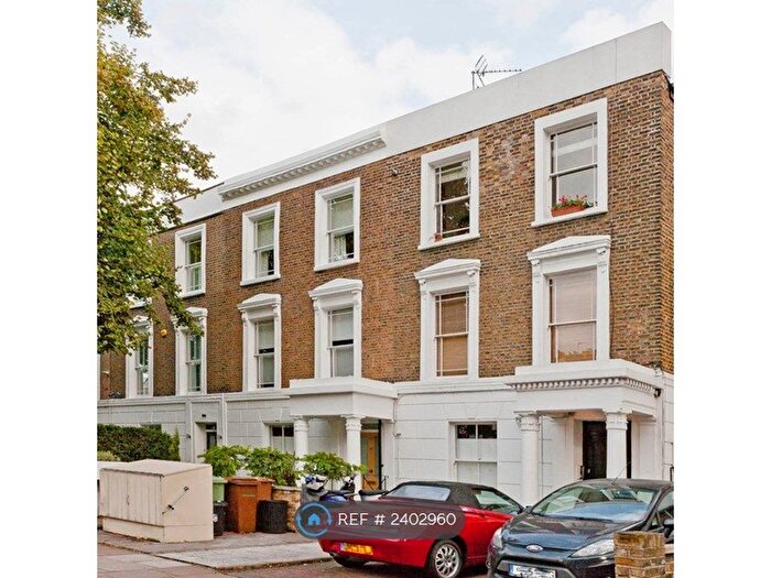 2 Bedroom Flat To Rent In Southgate Road, London, N1
