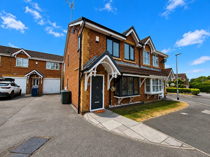3 Bedroom Semi Detached House For Sale In West Park Close, Skelmersdale, WN8