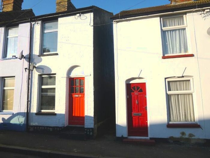 2 Bedroom Terraced House To Rent In St. Johns Road, Faversham, ME13