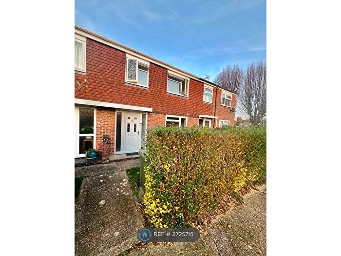 3 Bedroom Terraced House To Rent In Cogate Road, Paddock Wood, Tonbridge, TN12
