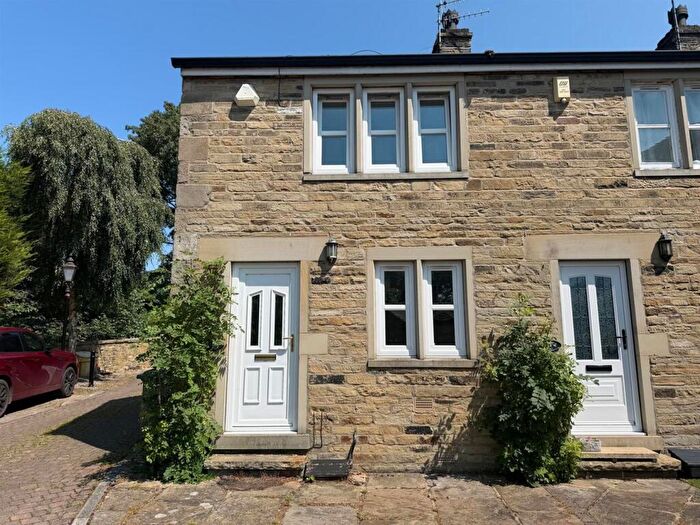 1 Bedroom Semi Detached House To Rent In Pear Tree Court, Silsden, BD20