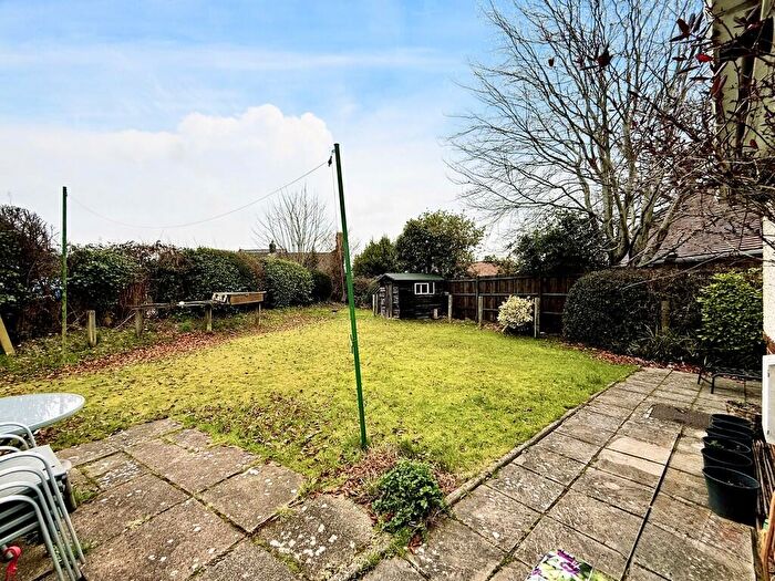 2 Bedroom Detached Bungalow To Rent In Northlands Close, Totton, SO40