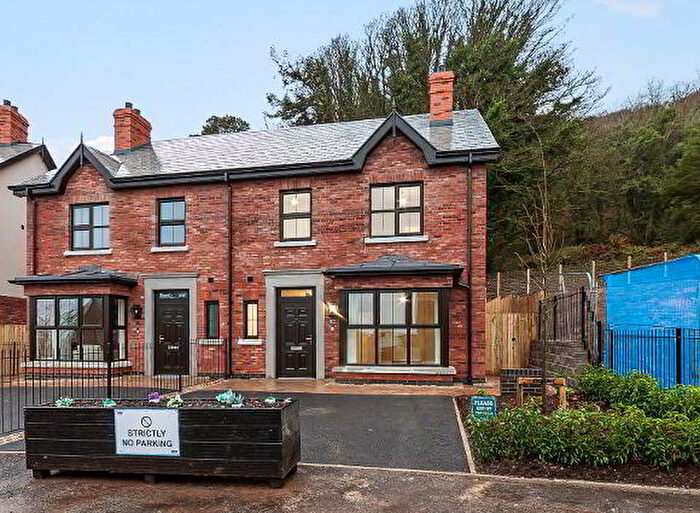 3 Bedroom Semi-Detached House For Sale In Ben Madigan Gardens, Newtownabbey, BT36